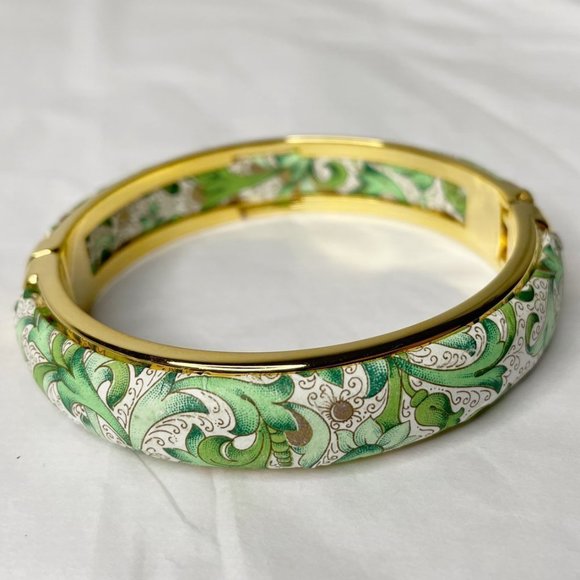 New Floral Bangle Bracelet - Picture 4 of 9
